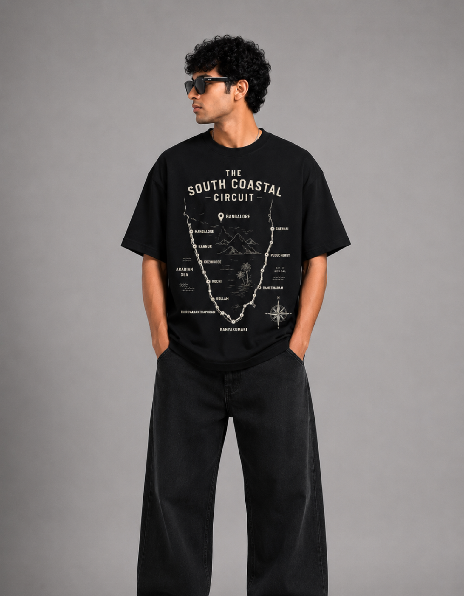 THE SOUTH COASTAL CIRCUIT Oversized T-Shirt