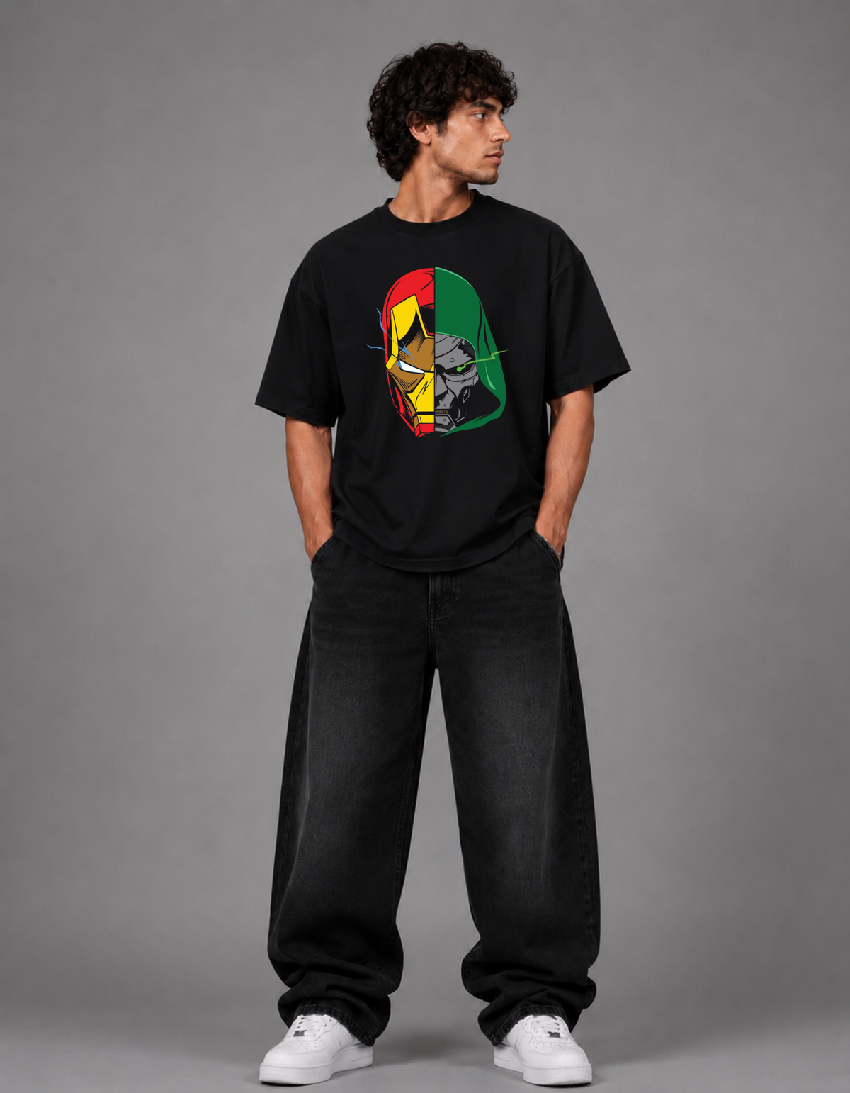 DOOM IRON   Oversized T-Shirt