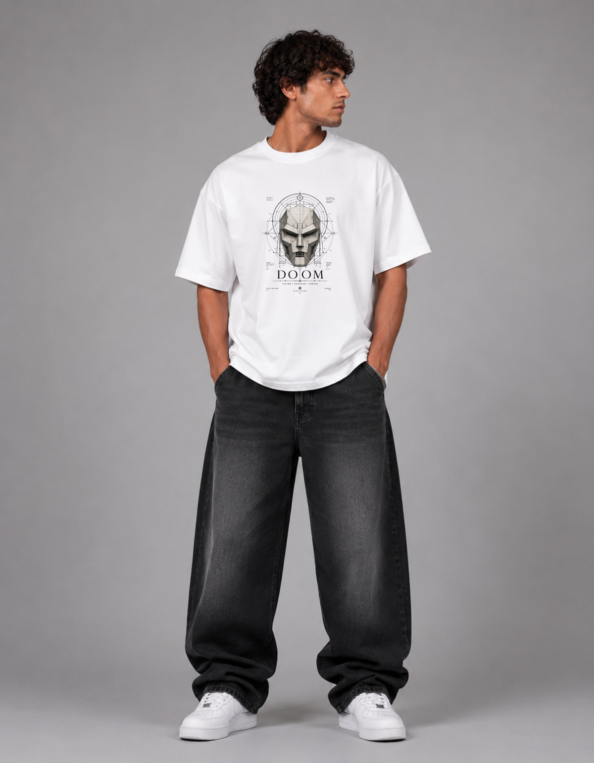 DOOM  Oversize T-shirt